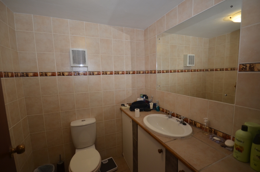 9 Bedroom Property for Sale in Nahoon Eastern Cape